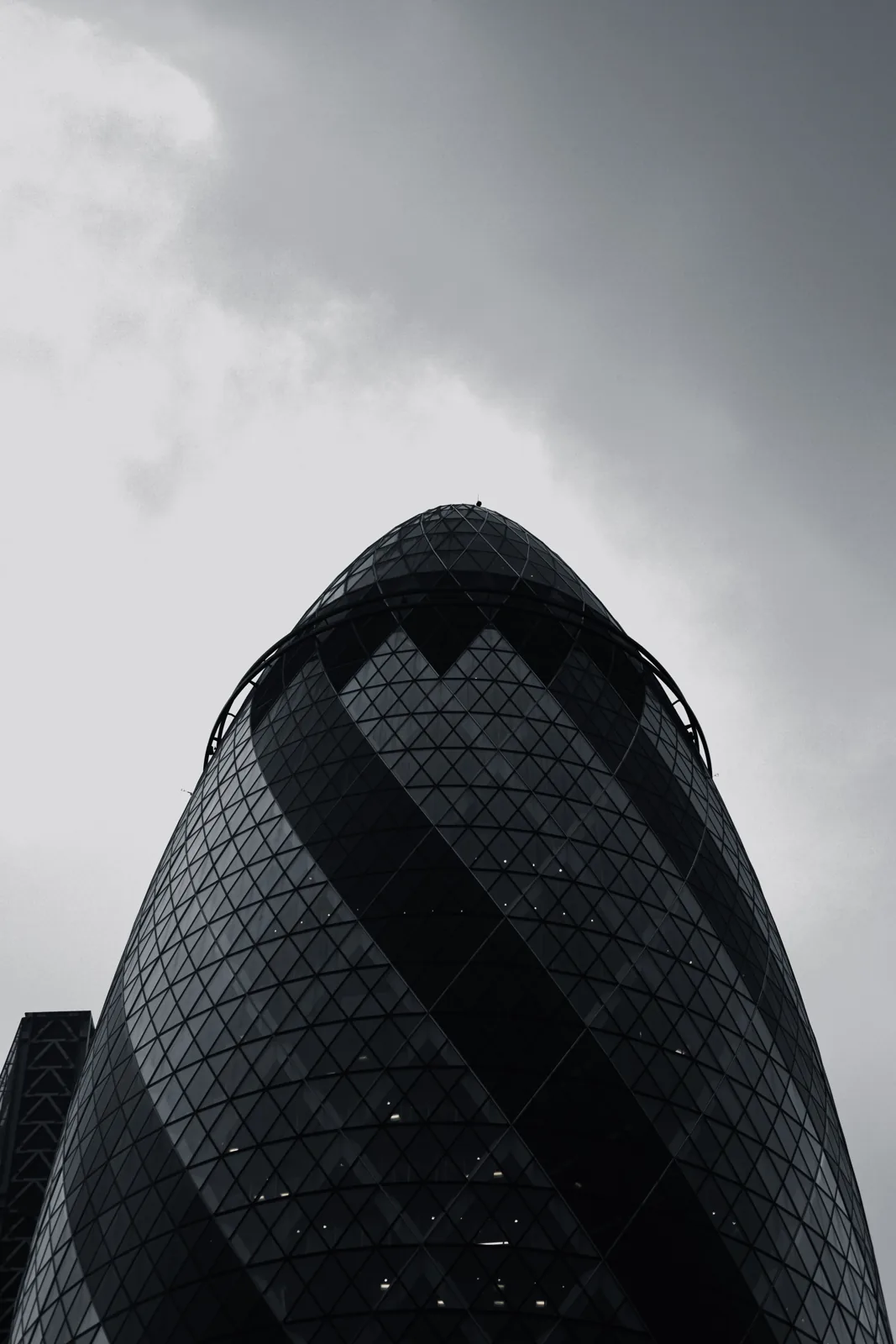 Curved skyline